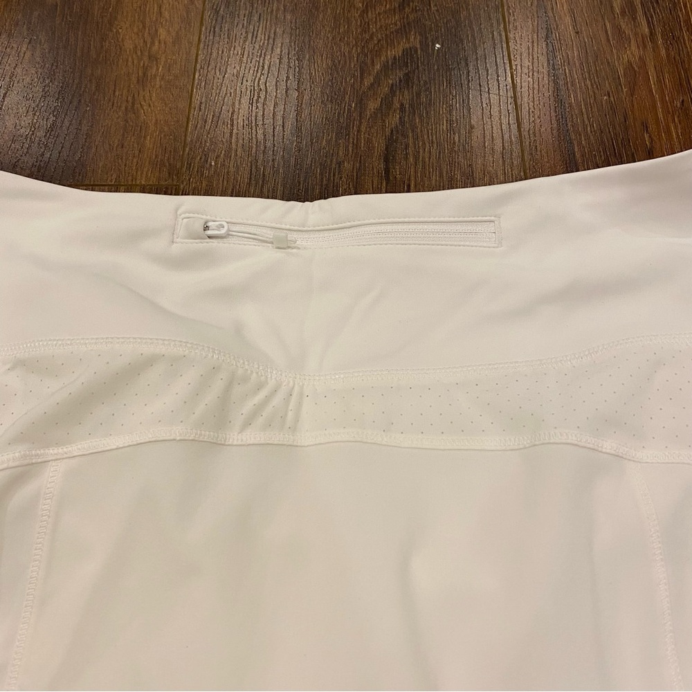 Athleta skort Run With It white - Picture 8 of 14